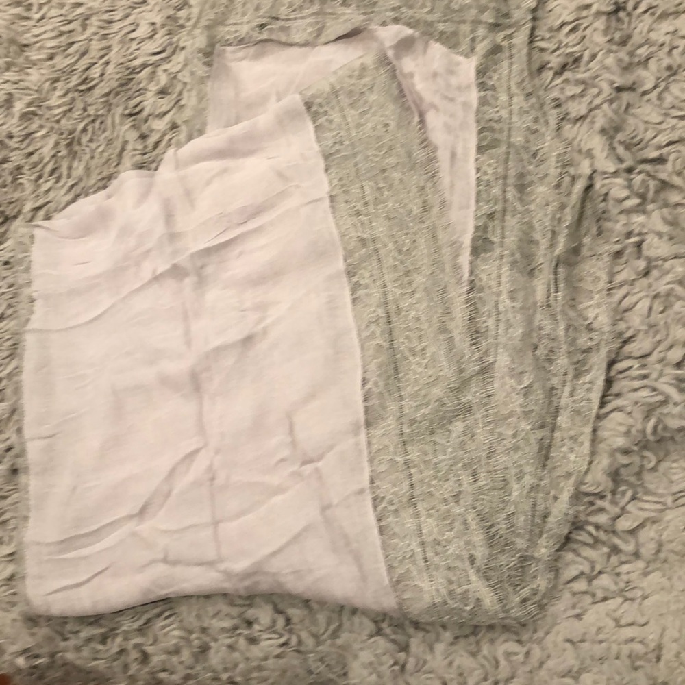 Feminine scarf